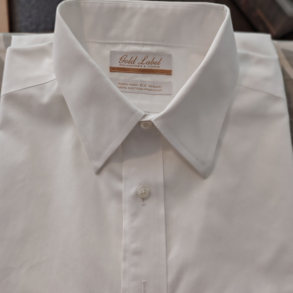 Roundtree & Yorke Gold Label Crisp White Dress Shirt
